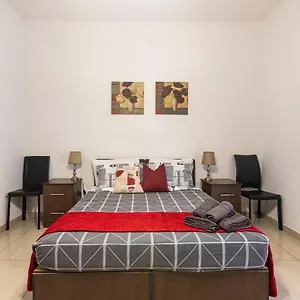 superbly-located-cosy-2-bedroom-apartment-valletta.qawrahotelsmalta.org/