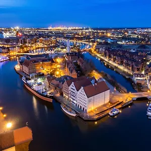 https://baltic-riviera-apartments-granaria-motlava-view.gdanskhotel.org