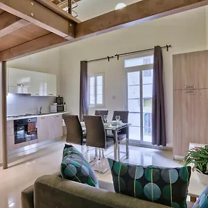  Apartament Charming 1 Bedroom Off Republic Street Sleeps 4